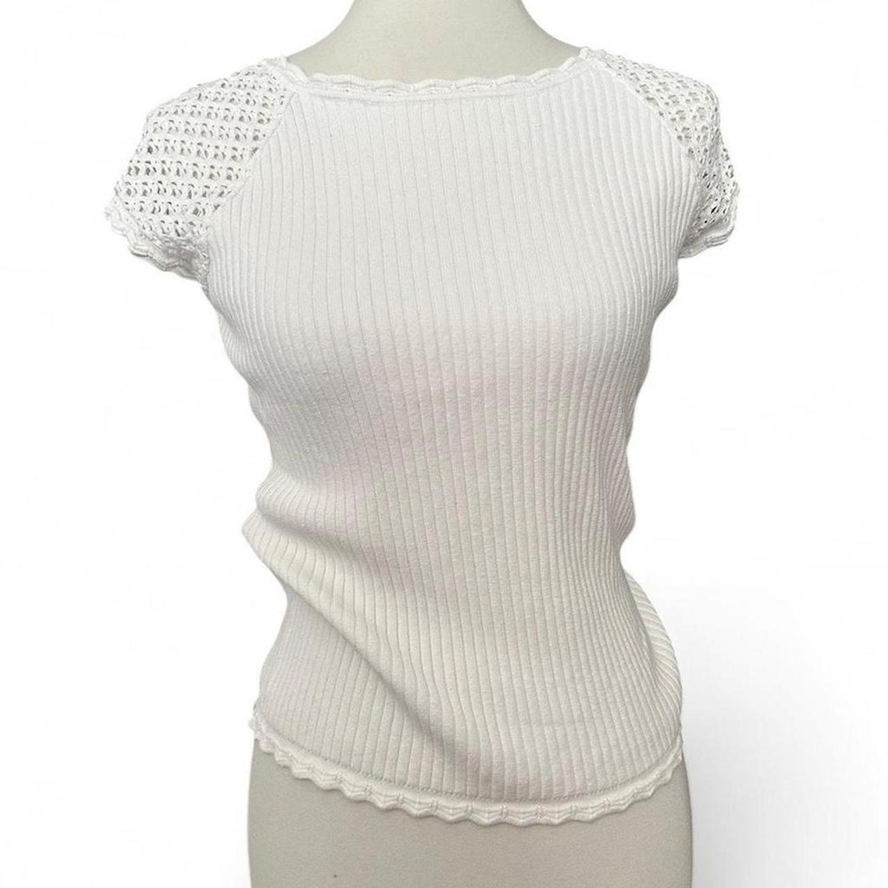 White ribbed cotton cap sleeve shirt